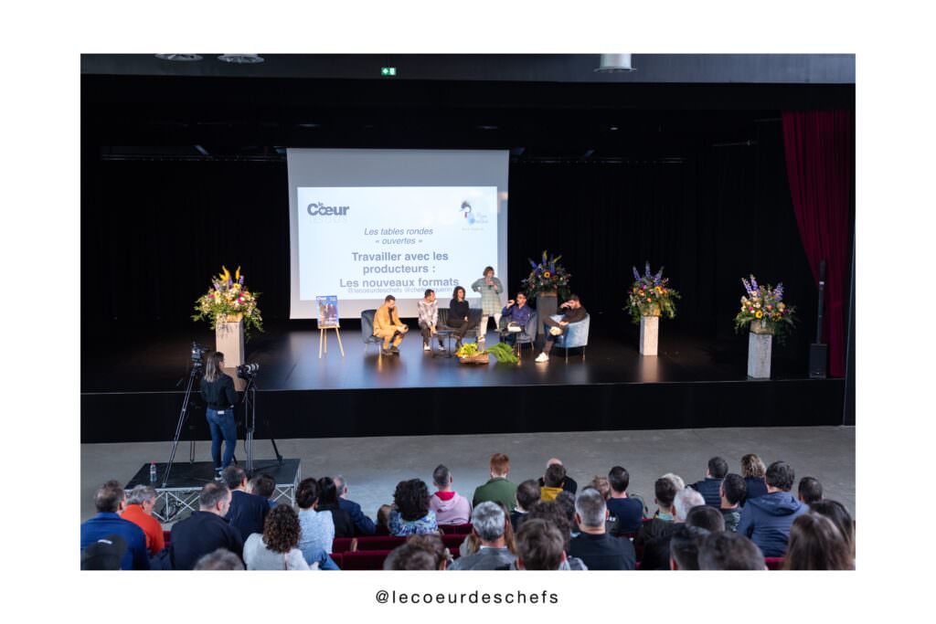 Les tables rondes de l’événement de la revue Le Cœur des Chefs à La Mare aux Oiseaux, chez Eric Guérin